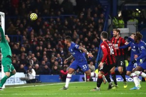  切尔西锋线集体迷失，水晶宫铁桶阵逼平豪门  