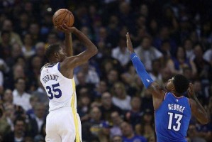  申京全能表现难救主火箭不敌勇士遭遇四连败