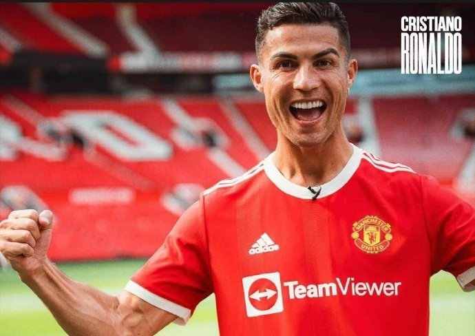  曼联防守漏洞百出，三球惨败纽卡斯尔联遭遇两连败  