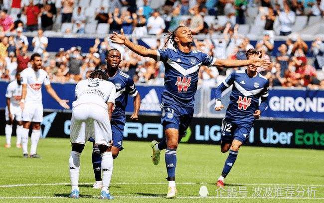  布雷斯特客场闪电战击溃斯特拉斯堡防线  