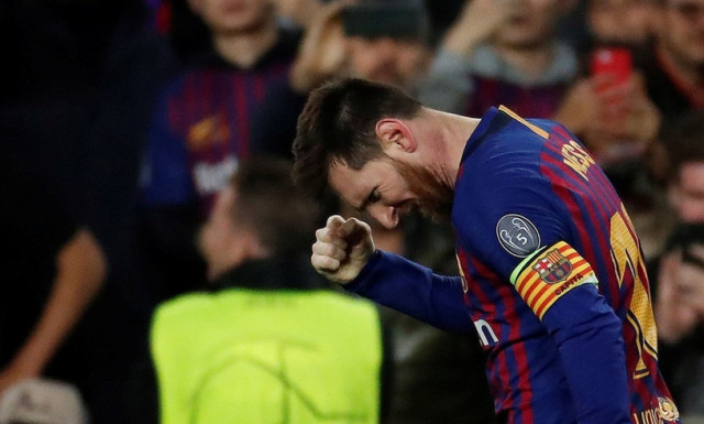  瓦朗谢讷老将任意球世界波锁定胜局