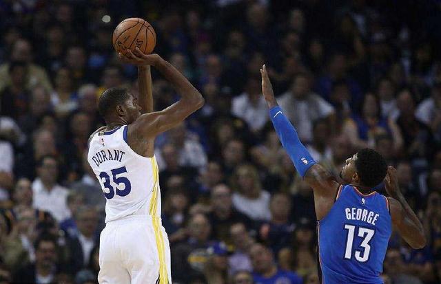  申京全能表现难救主火箭不敌勇士遭遇四连败